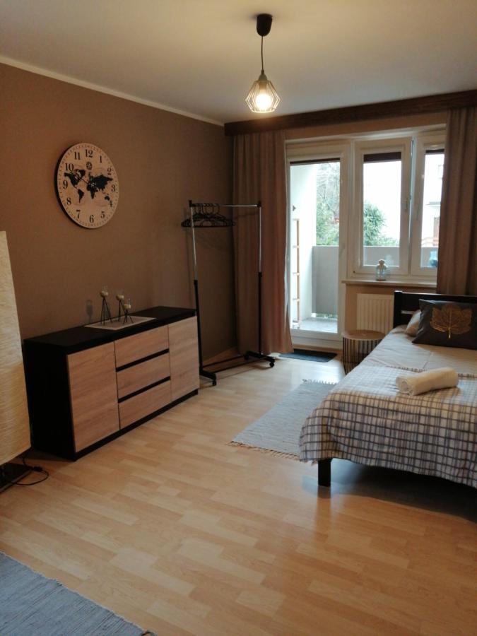 Przyjemna Miejscowka Apartman Gorzów Wielkopolski Kültér fotó